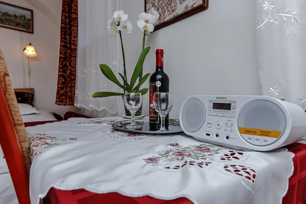 Hotel Barokk Vendeghaz Eger Zewnętrze zdjęcie