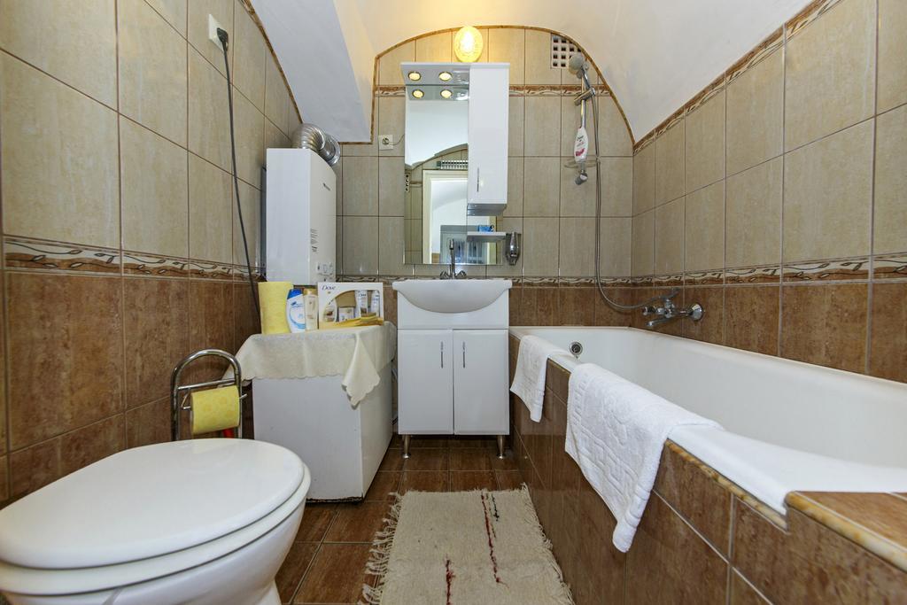 Hotel Barokk Vendeghaz Eger Zewnętrze zdjęcie